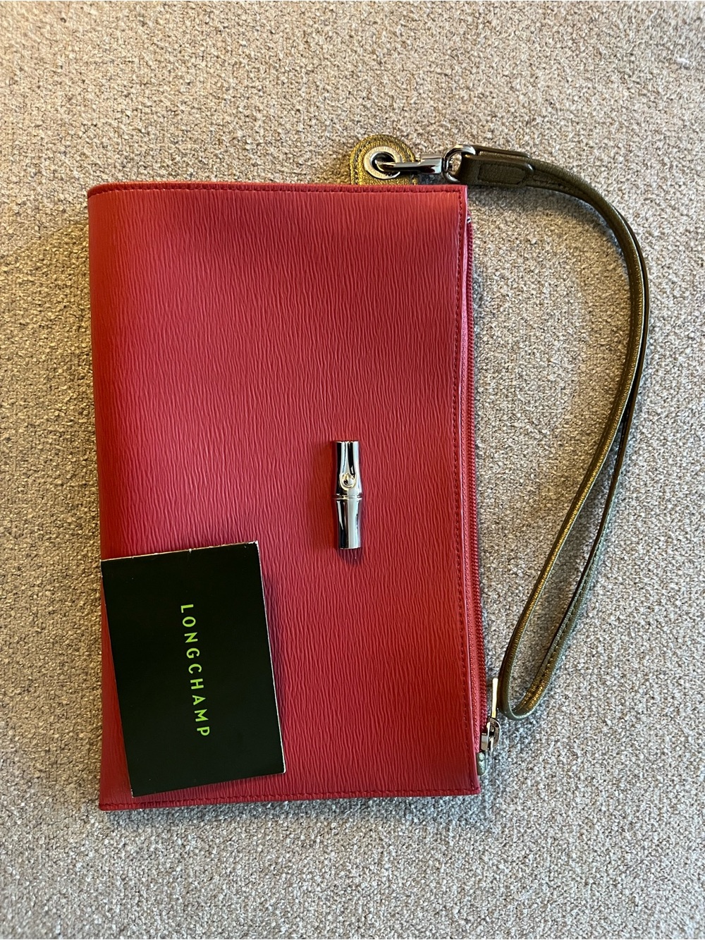 NWOT Longchamp Pink Wristlet Clutch with Silver Accent - Picture 3 of 4